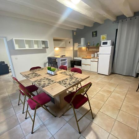 Logement de groupe au centre d'Azay le Rideau Extérieur photo