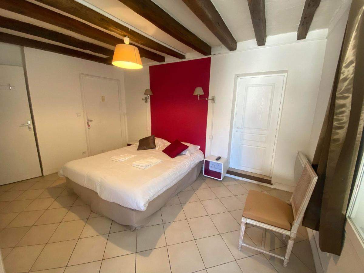 Logement de groupe au centre d'Azay le Rideau Extérieur photo