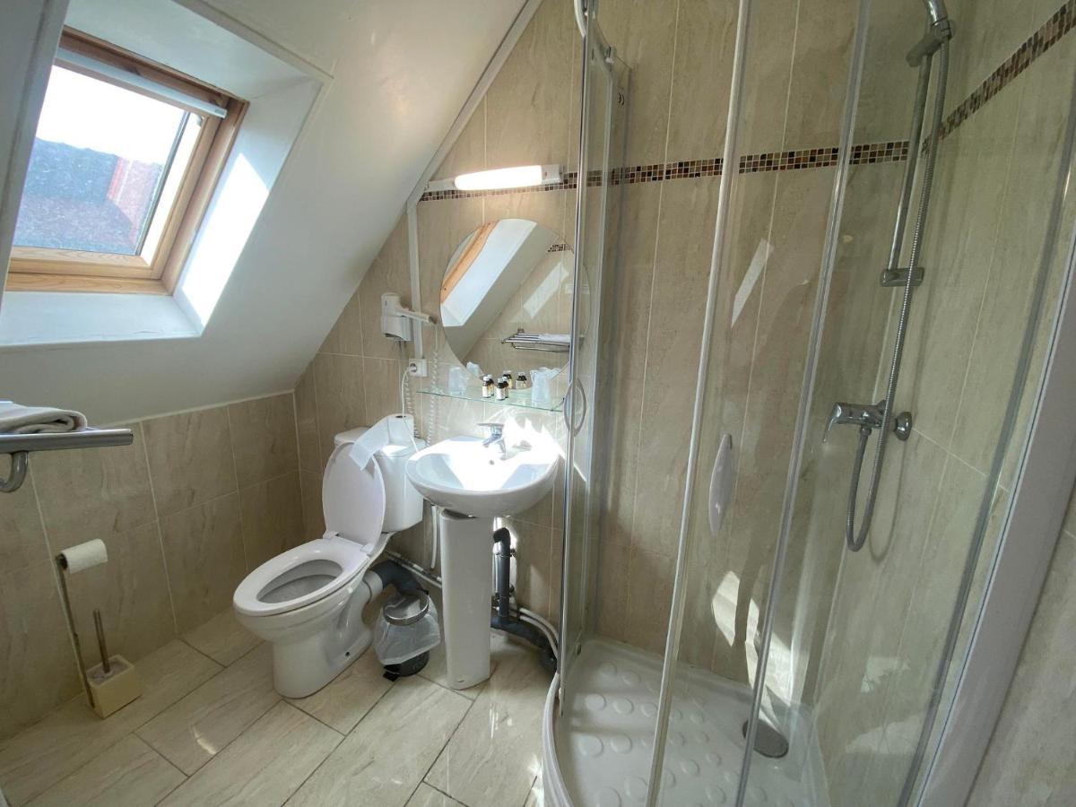 Logement de groupe au centre d'Azay le Rideau Extérieur photo