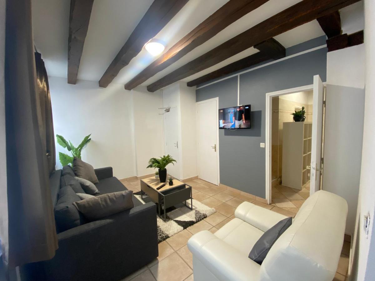 Logement de groupe au centre d'Azay le Rideau Extérieur photo